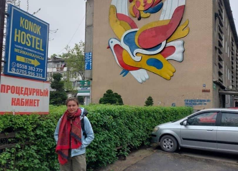 Konok Center Osh Hotel Екстериор снимка